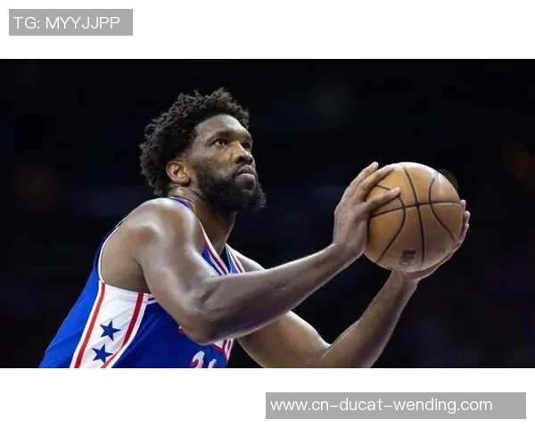 扎心!76人将55%的薪酬给恩比德和乔治 两人场均仅全队得分27% 扎心!76人将55%的薪酬给恩比德和乔治 两人场均仅全队得分27%